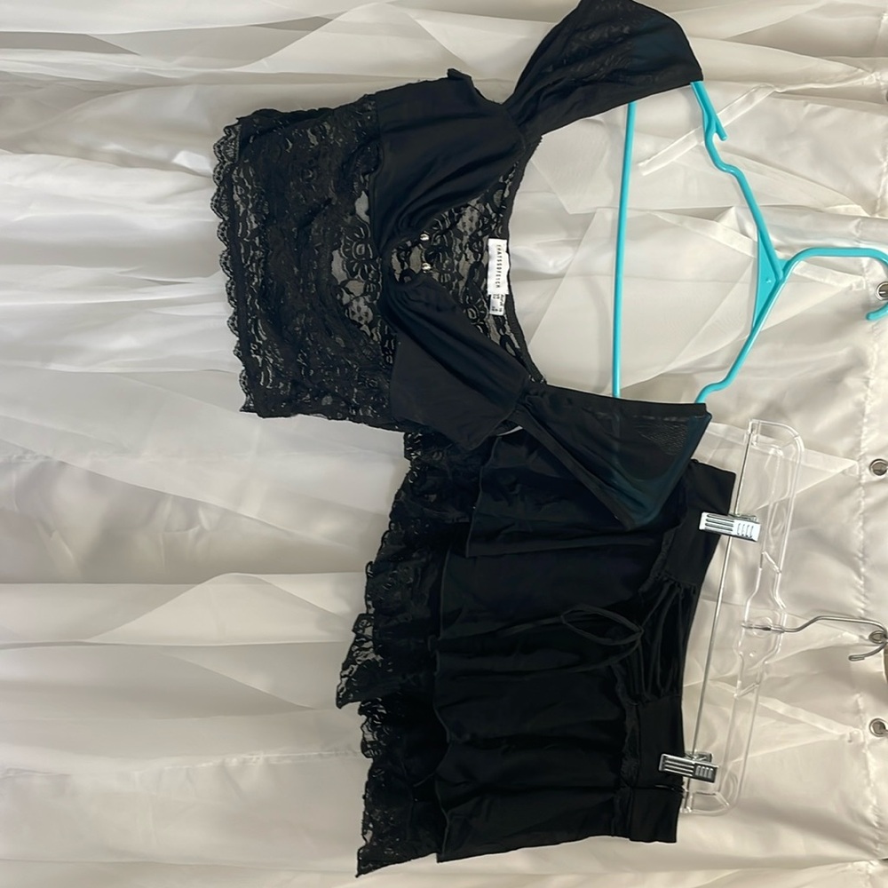 THATS SO FETCH Top and Skirt Set